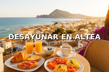 Desayuno en terraza de Altea con vistas al mar
