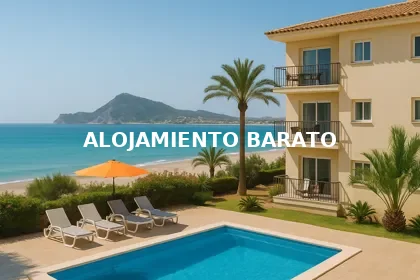 Apartahotel económico con piscina y vistas al mar en El Albir
